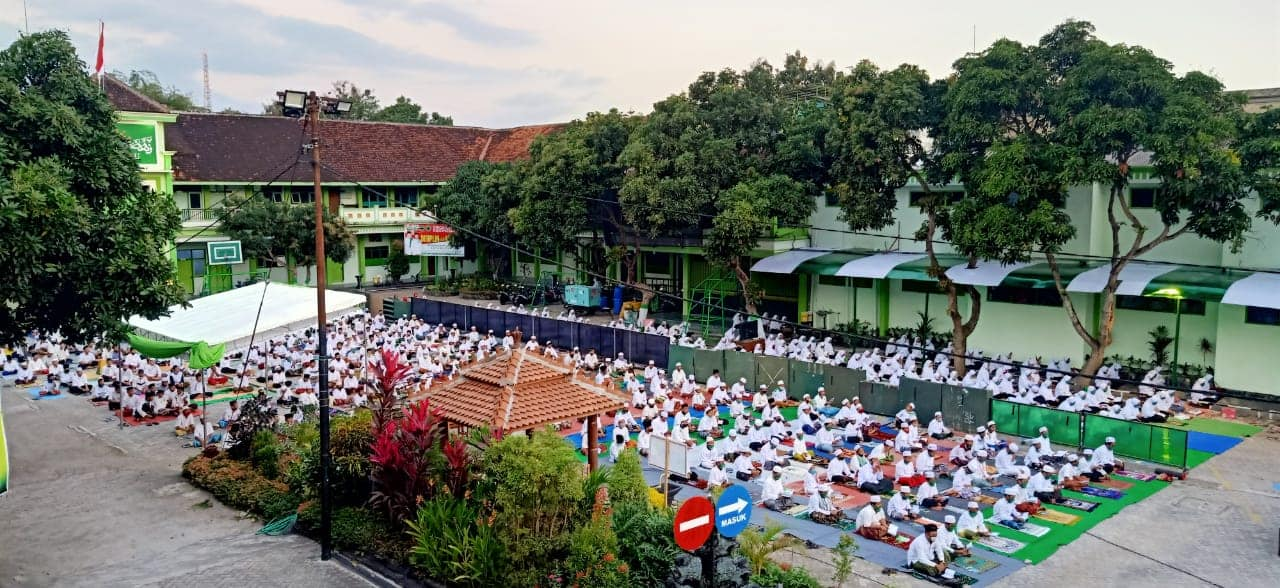 MTS - MA MA'ARIF NU KOTA BLITAR